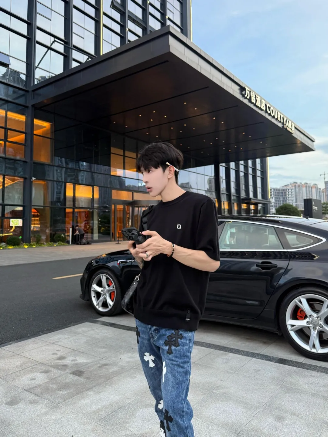 🔘『 』 🔘 𝐂𝐡𝐫𝐨𝐦𝐞 𝐇𝐞𝐚𝐫𝐭 26SS Classic Black White
